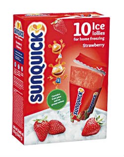 Sunquick 10 ice loliies vodová zmrzlina s příchutí jahody 10 kusů v balení