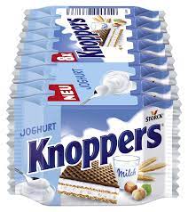 Knoppers sušenky - jogurtová náplň, 8 ks, 200g