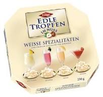 Trumpf Edle Tropfen In Nuss Weisse Spezialitäten 250 g - s tekutou alkoholovou náplní